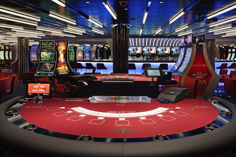 MSC Cruises MSC World Europa MSC Signature Casino - Ivan Sarfatti and MSC Rights 2.jpg